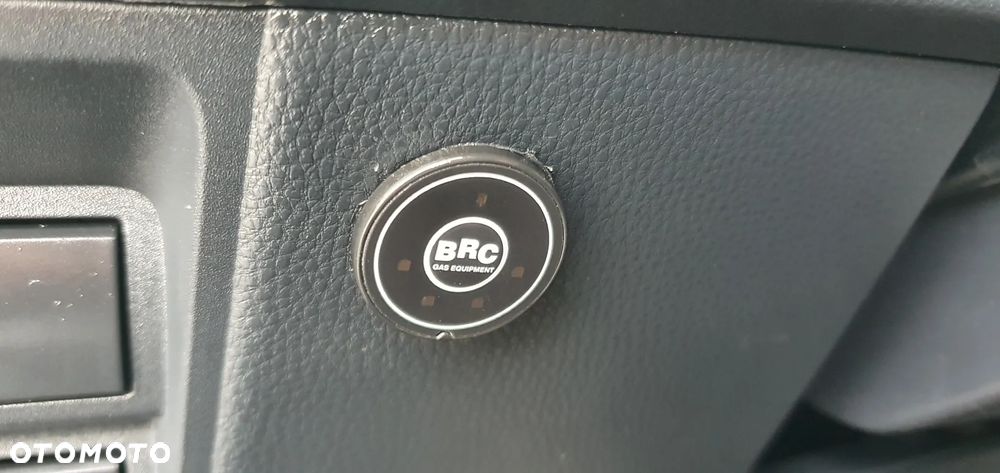 Toyota Yaris Cross - 18