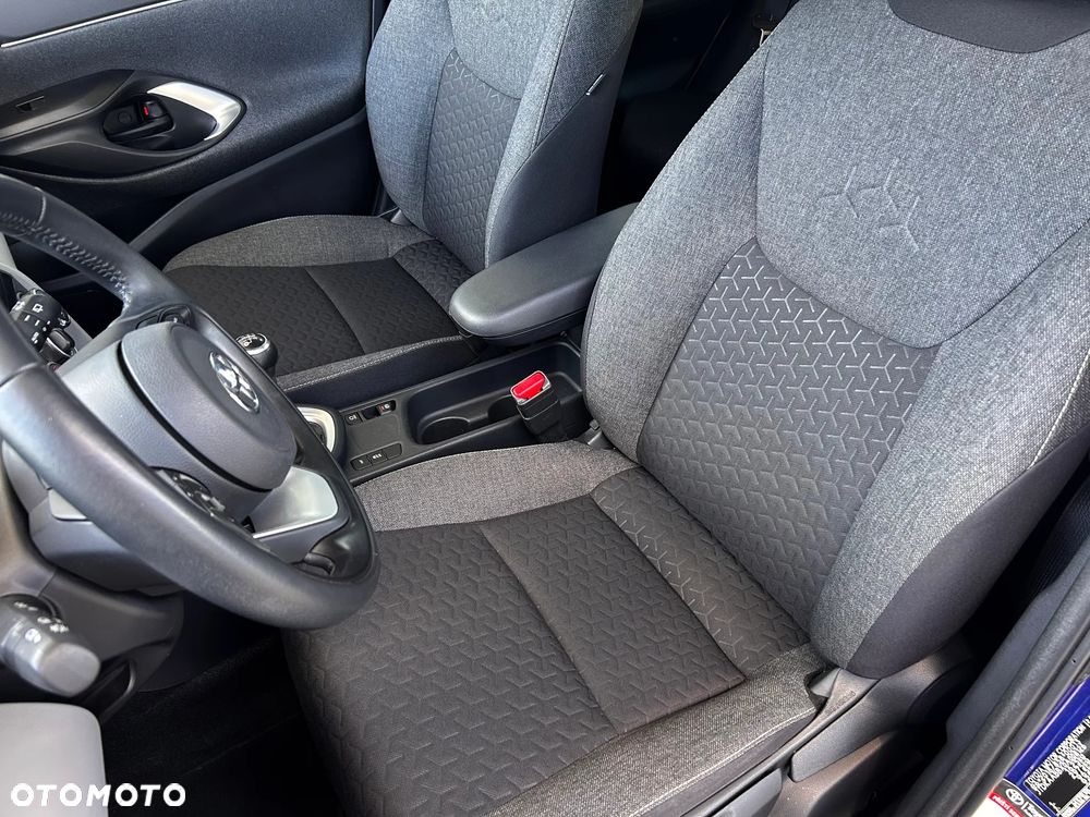 Toyota Yaris Cross - 13