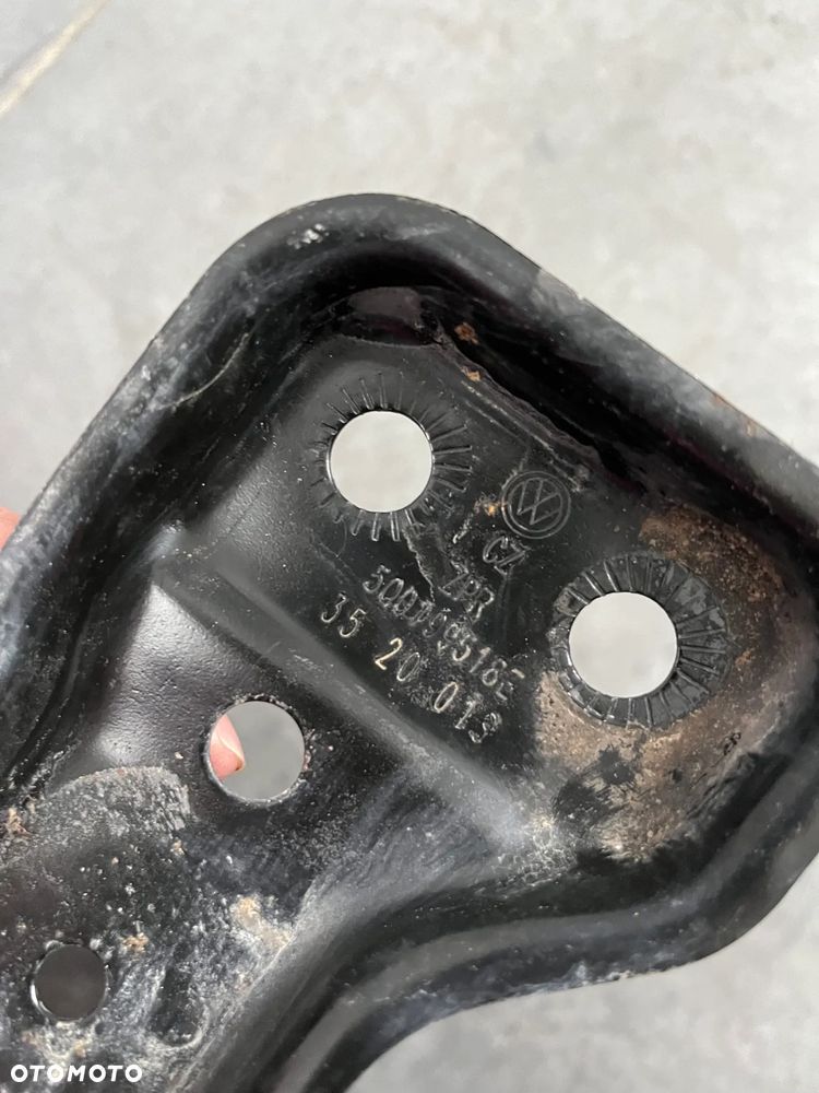 5Q0199517E 5Q0199518E SEAT VW GOLF VII 7 MOCOWANIE PODPORA PASA PRZEDNIEGO - 2