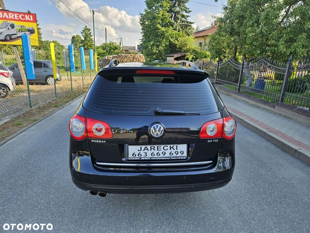 Volkswagen Passat - 5