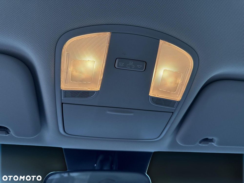 Hyundai i30 1.5 DPI Classic + - 29