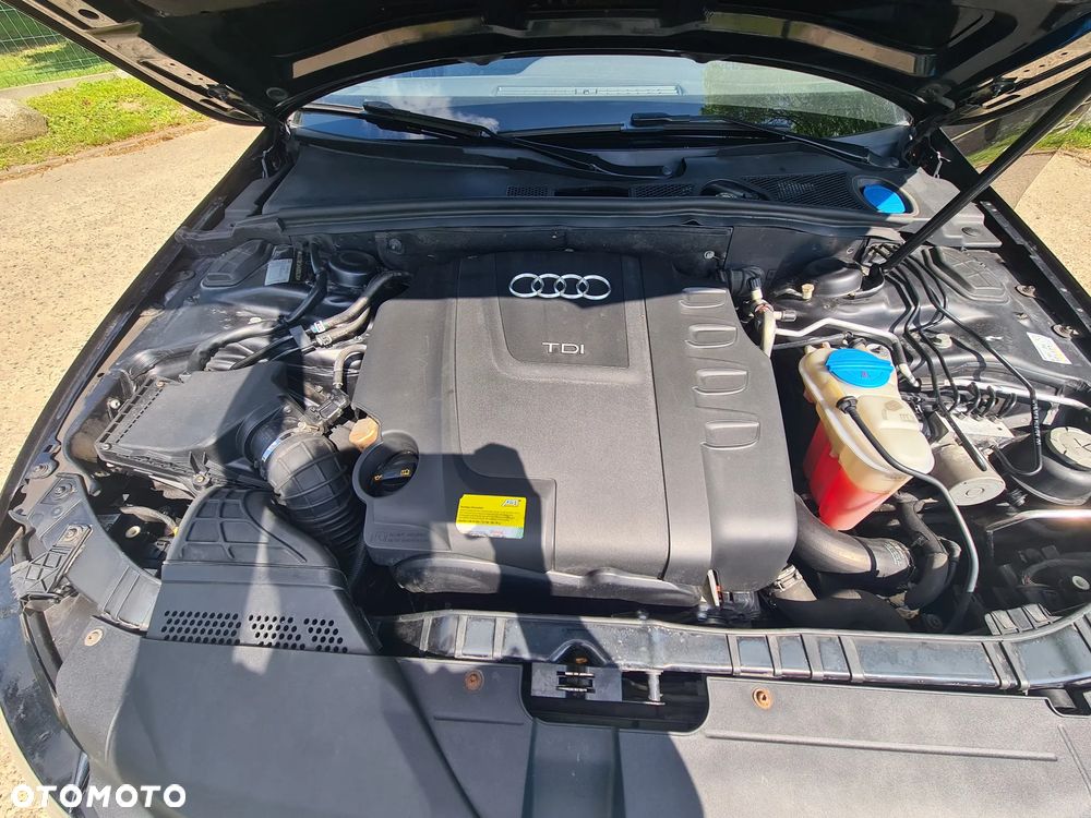Audi A4 Avant - 16