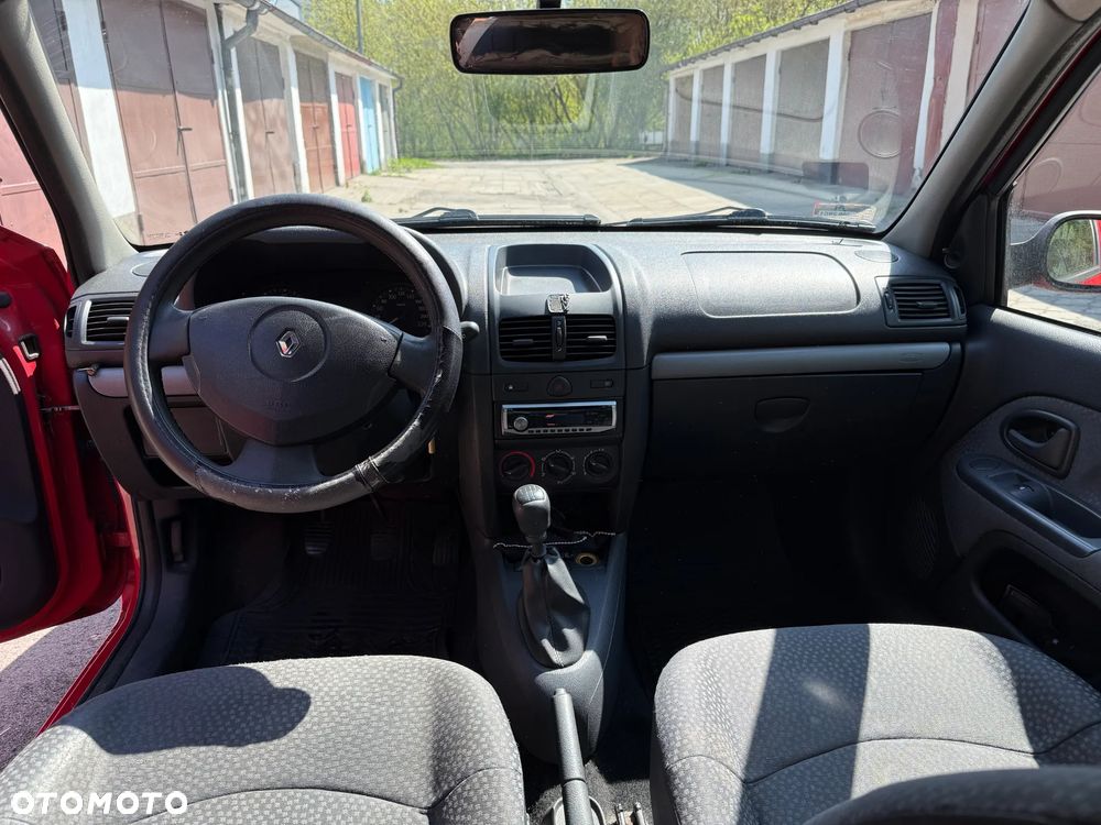 Renault Clio 1.2 Access - 11