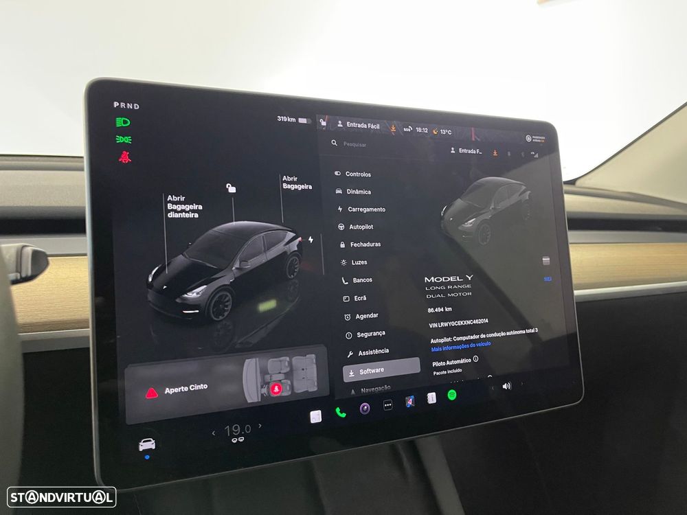 Tesla Model Y Long Range Dual Motor AWD - 25
