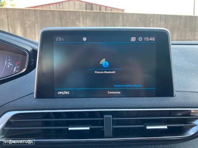 Peugeot 5008 1.2 PureTech Allure EAT8 - 29