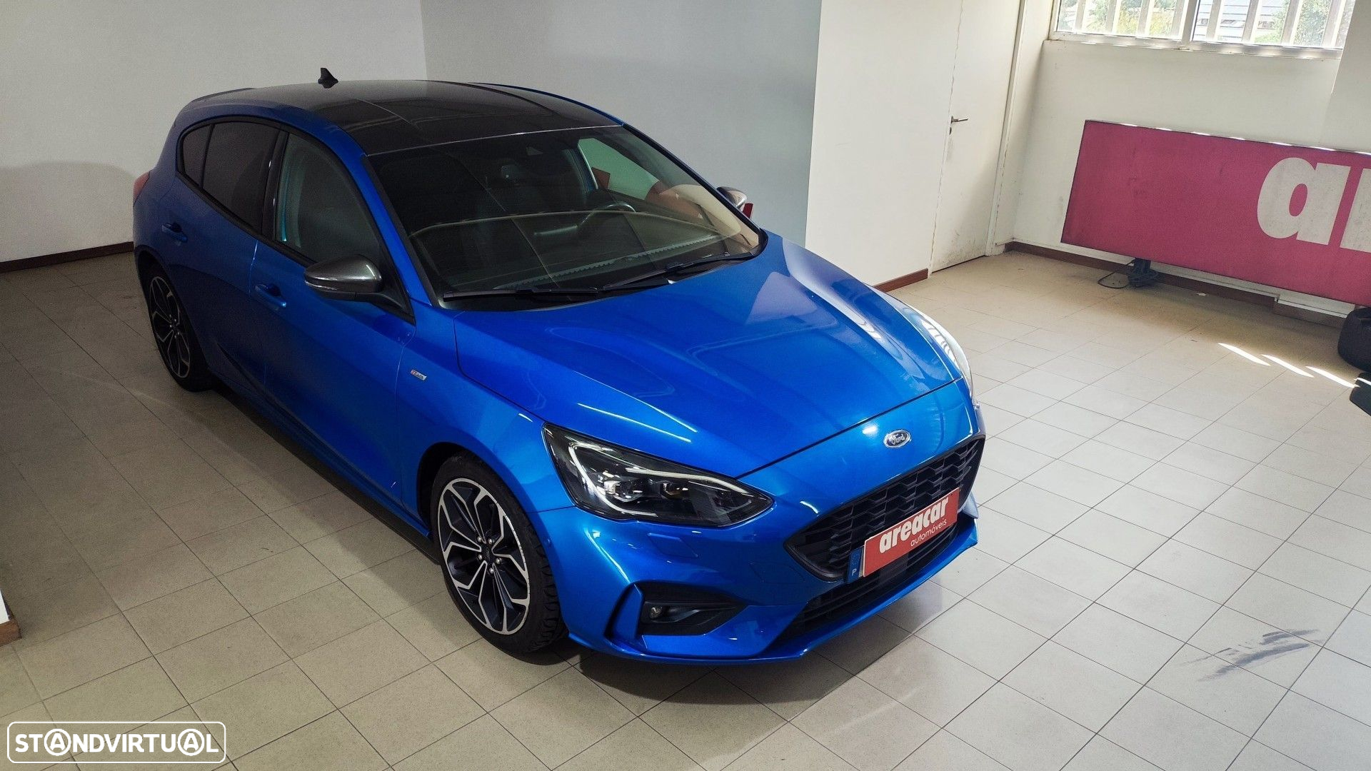 Ford Focus 1.0 EcoBoost MHEV ST-Line X - 3