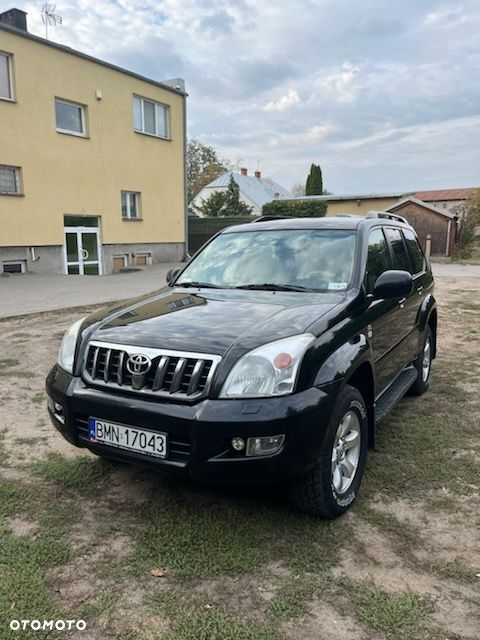 Toyota Land Cruiser - 1