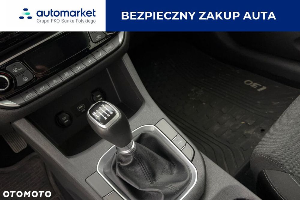 Hyundai i30 1.5 DPI Comfort - 14