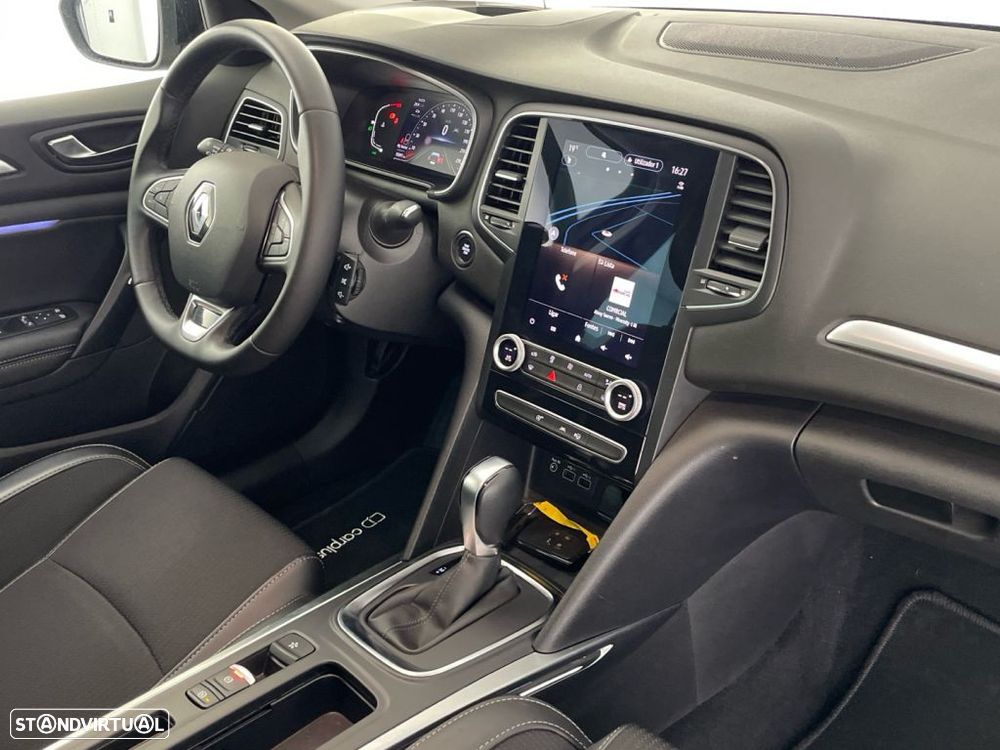 Renault Mégane Sport Tourer 1.3 TCe Techno EDC - 22