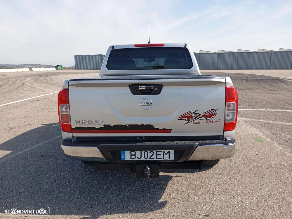 Nissan Navara 2.3 dCi CD 4WD Acenta P.Style - 10