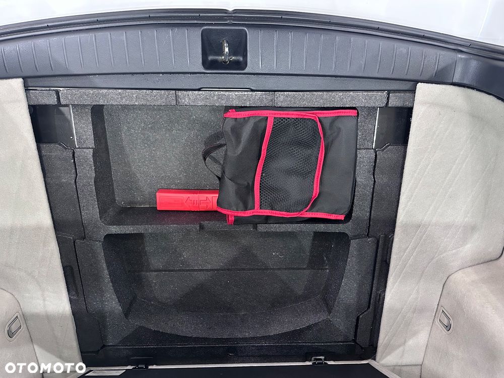 Subaru Outback 2.5 Automatik Trend - 23