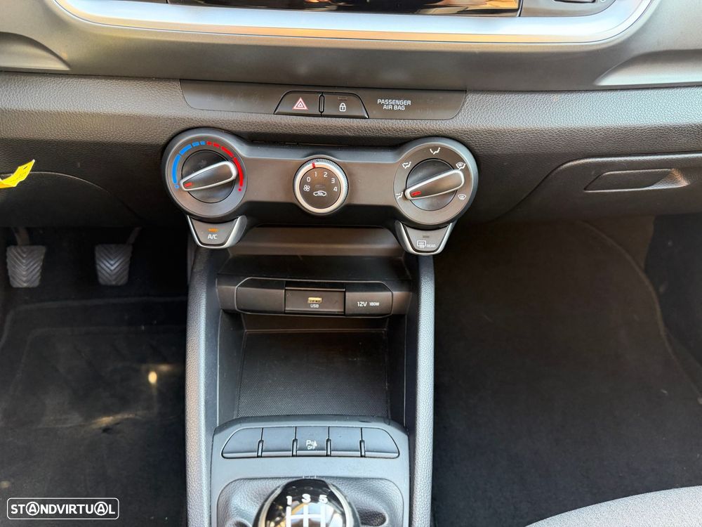 Kia Stonic 1.2 Dynamic - 22