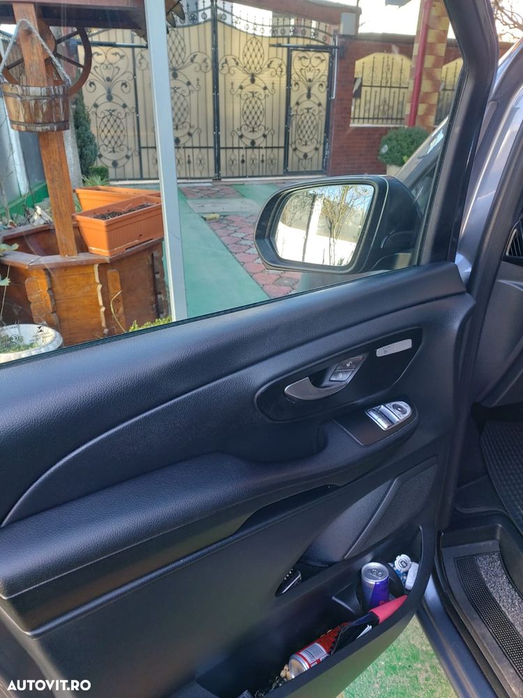 Mercedes-Benz V - 26