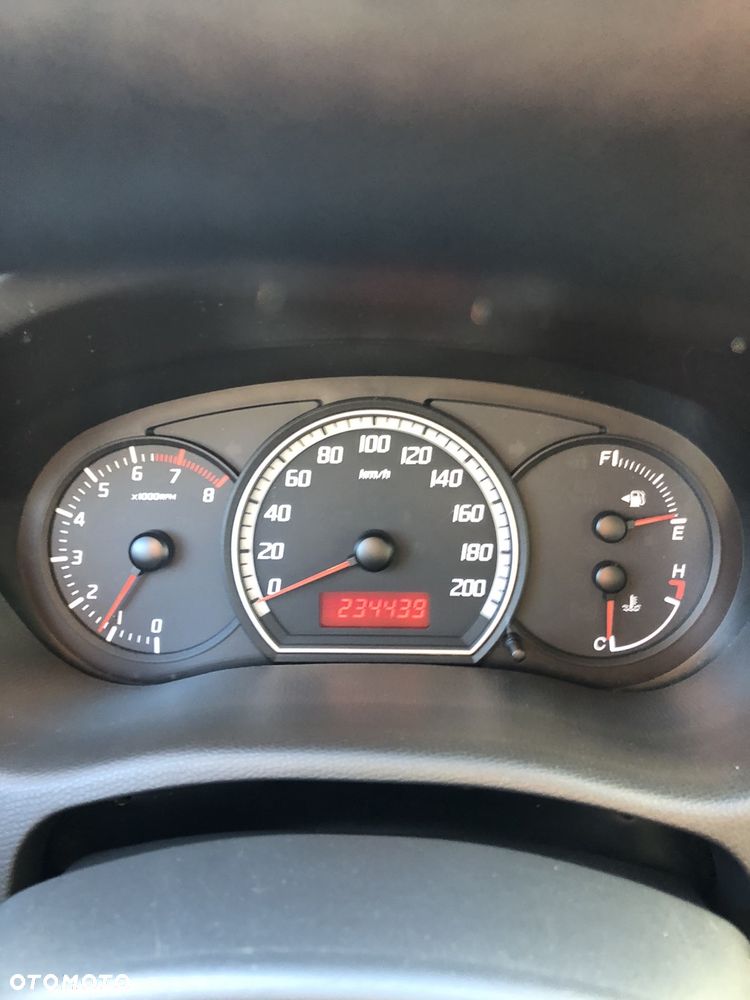 Suzuki Swift 1.3 Comfort - 10