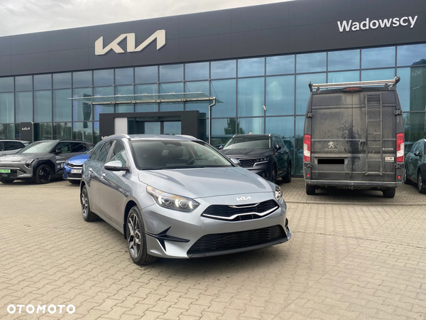 Kia Ceed 1.5 T-GDI Tribute DCT