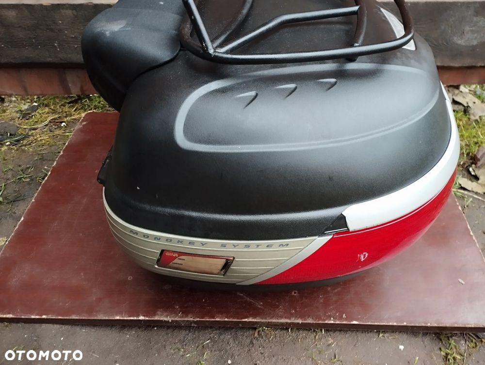 kufer centralny GIVI E52 MAXIA Honda Suzuki Kawasaki BMW Aprilia Yamaha - 3