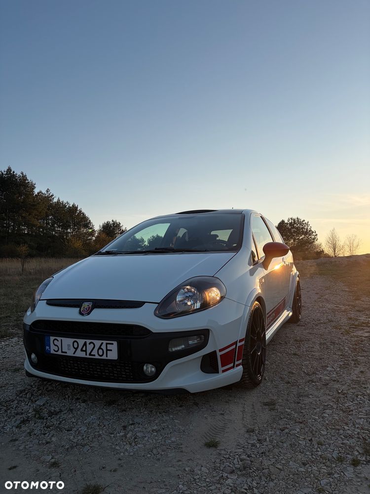 Abarth Punto Evo - 1