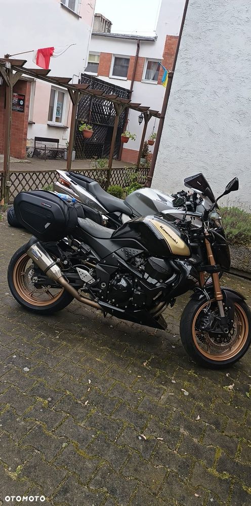 Kawasaki Z 750R 2012r wszystkie części: lagi, wahacz, lampa, rama, bak, kierownica, silnik, koła, owiewka, kierunkowskazy, - 3
