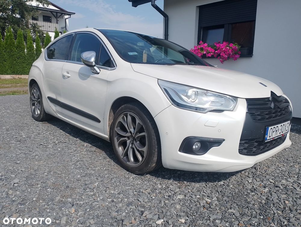 Citroën DS4 THP 200 SportChic - 1