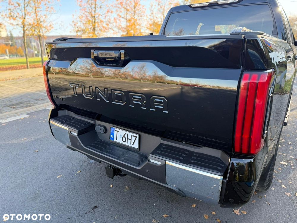 Toyota Tundra - 16