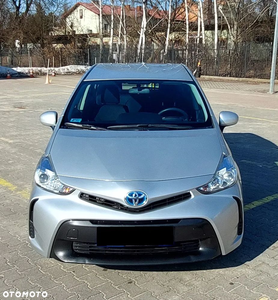 Toyota Prius+ (Hybrid) Comfort - 14