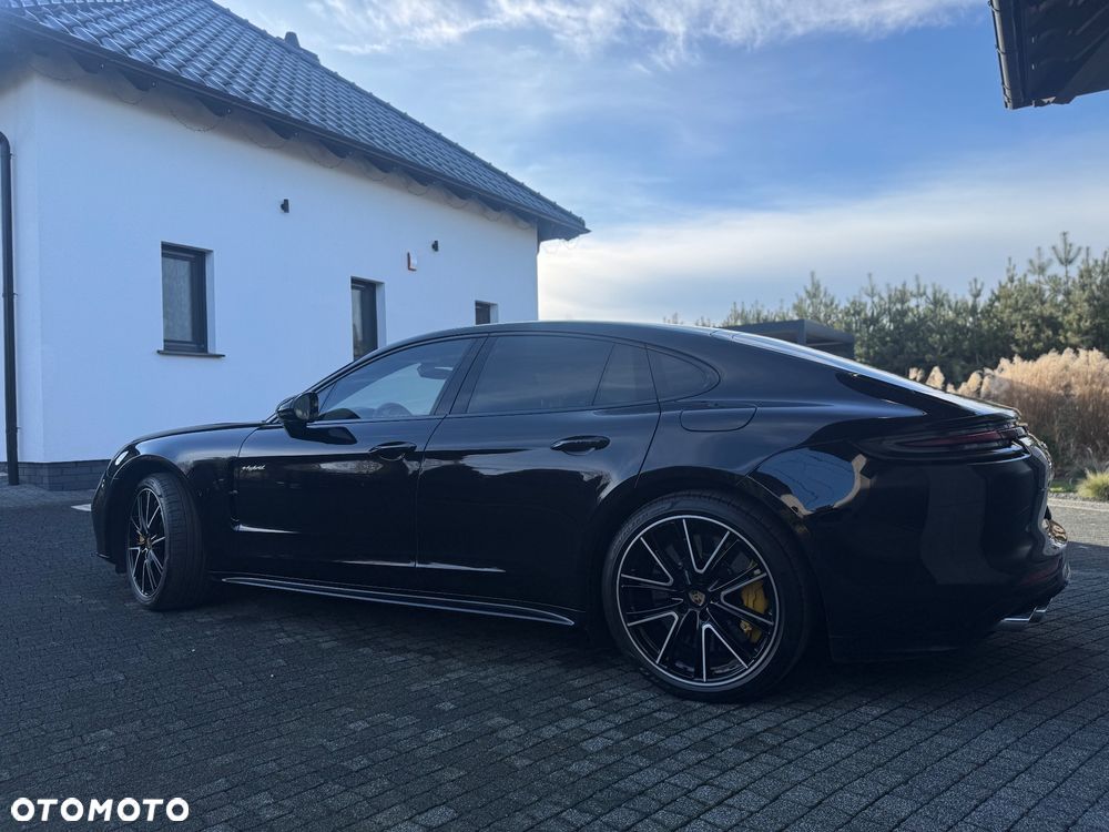 Porsche Panamera Turbo S E-Hybrid - 32
