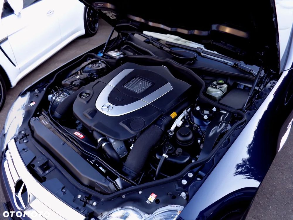 Mercedes-Benz SL - 32