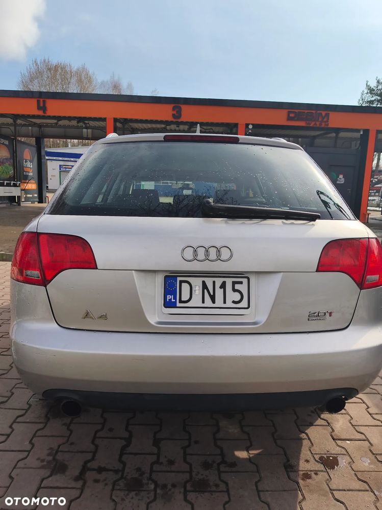 Audi A4 Avant 2.0 T FSI multitronic - 11