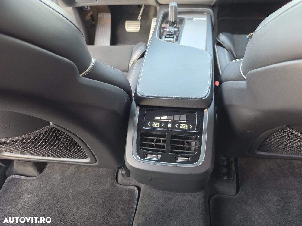 Volvo XC 90 B5 D AWD Geartronic RDesign - 22