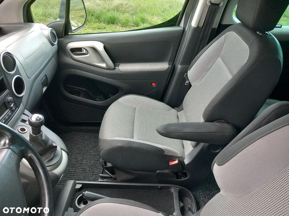 Peugeot Partner Kombi 110 Premium - 19