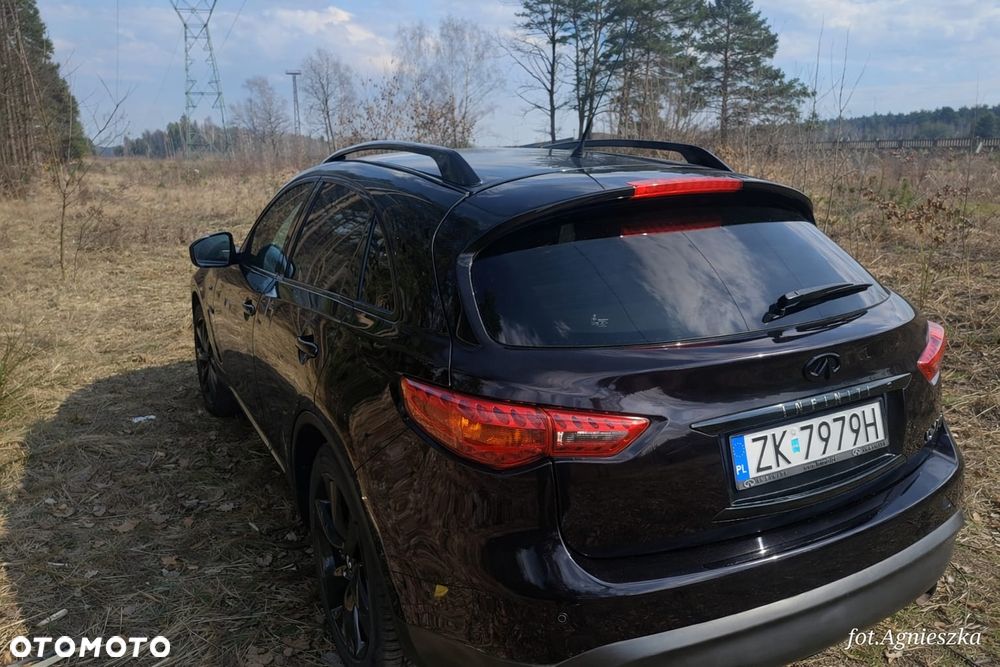 Infiniti Q70 3.0d S - 2
