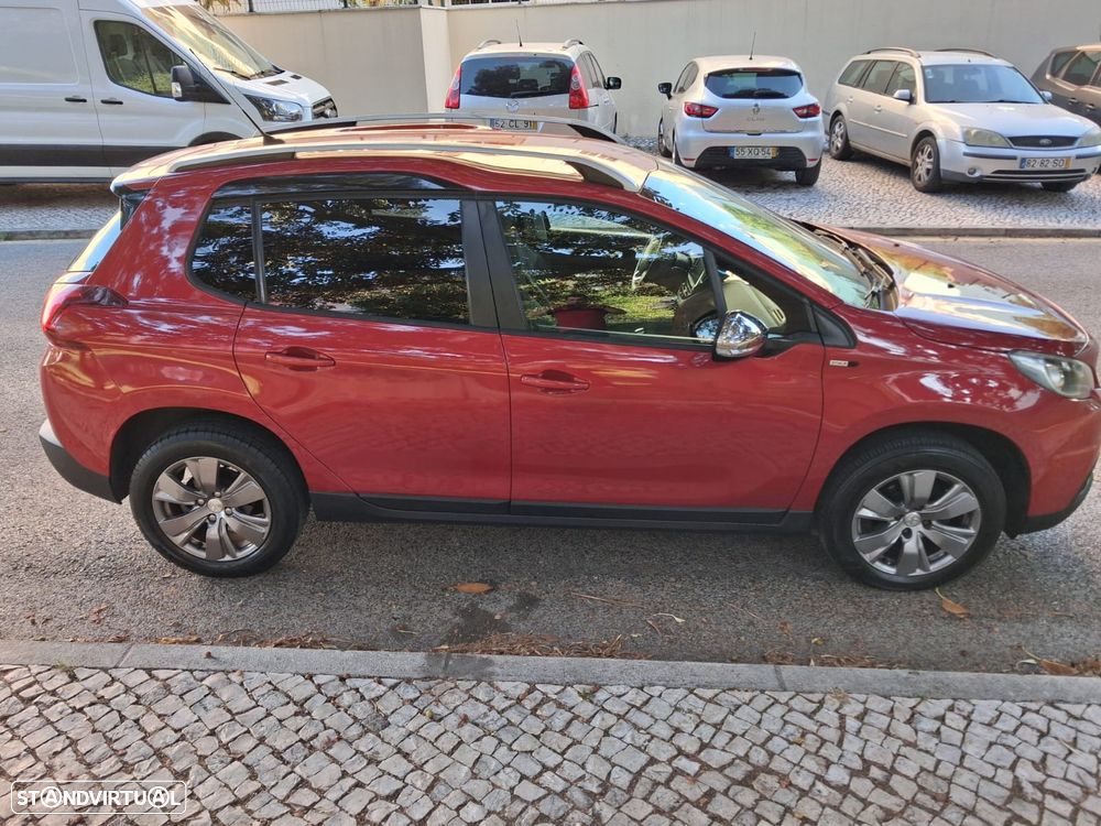 Peugeot 2008 - 10