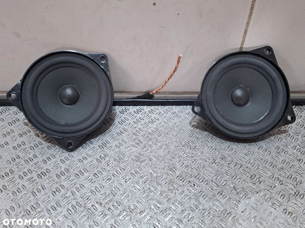 Głośnik półki tył BMW 5 F10 rok 2014 nr 9169691 (sztuka) - 1