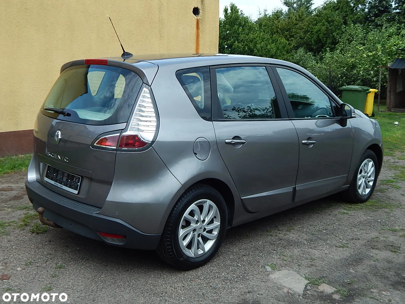 Renault Scenic 1.5dCi TomTom Edition EDC - 12