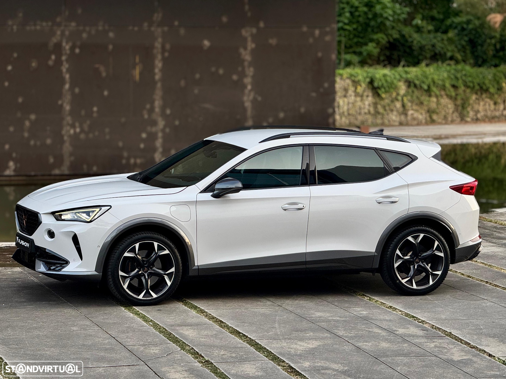 Cupra Formentor 1.4 e-Hybrid DSG VZ - 22