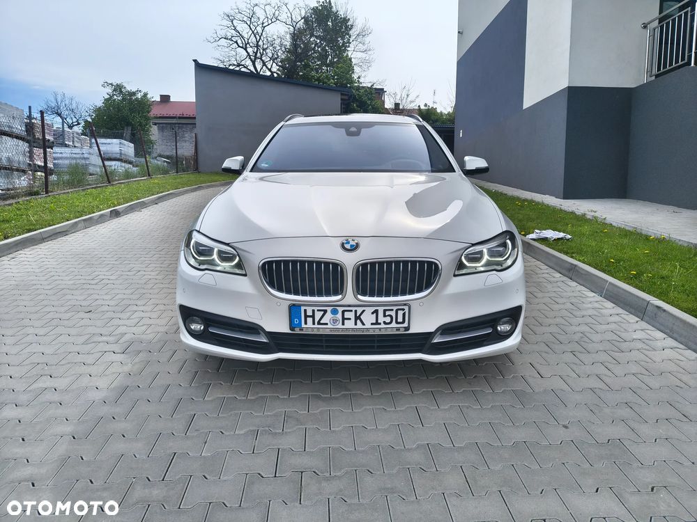 BMW Seria 5 525d xDrive Sport-Aut Luxury Line - 12