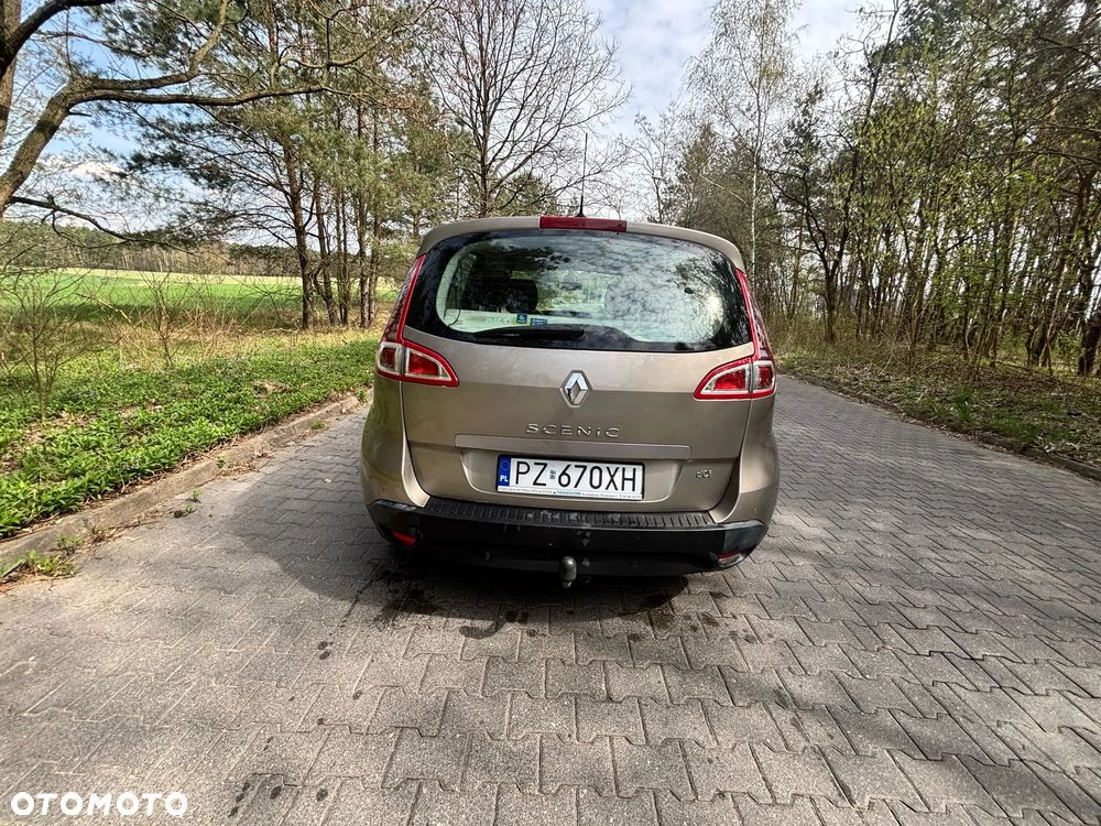 Renault Scenic 1.5dCi TomTom Edition EDC - 2