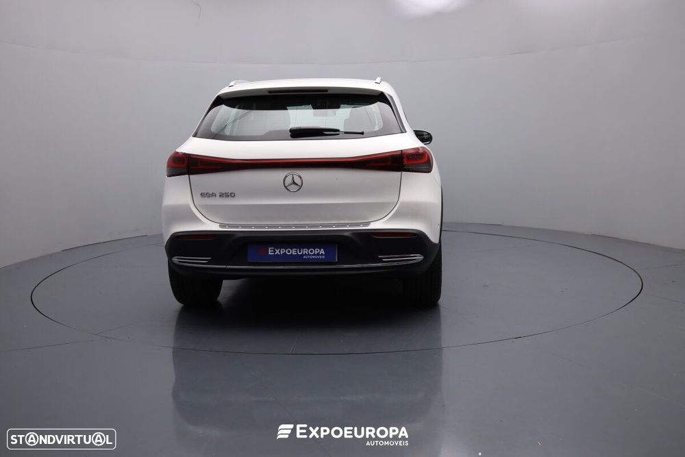 Mercedes-Benz EQA 250 Progressive - 5