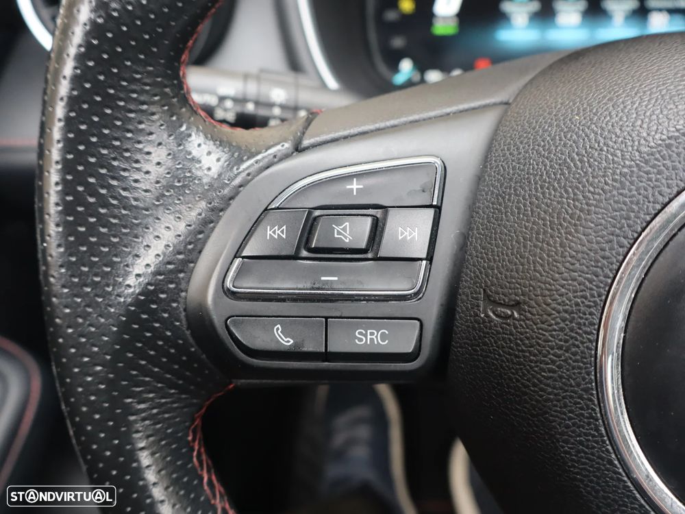 MG EHS 1.5T-GDI Luxury - 13