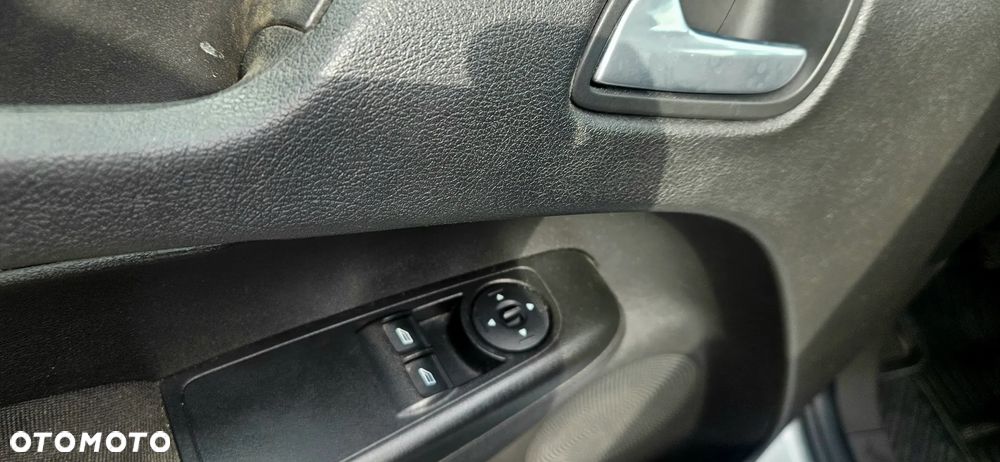Ford Transit Courier Trend - 10