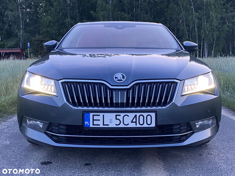 Skoda Superb 2.0 TDI 4x4 L&K DSG - 14