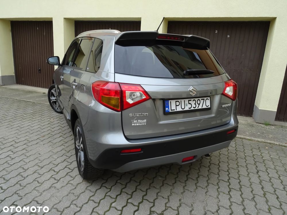 Suzuki Vitara 1.6 XLED 2WD - 24