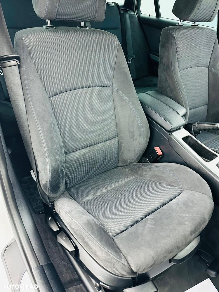 BMW Seria 3 318d Sport Line - 19