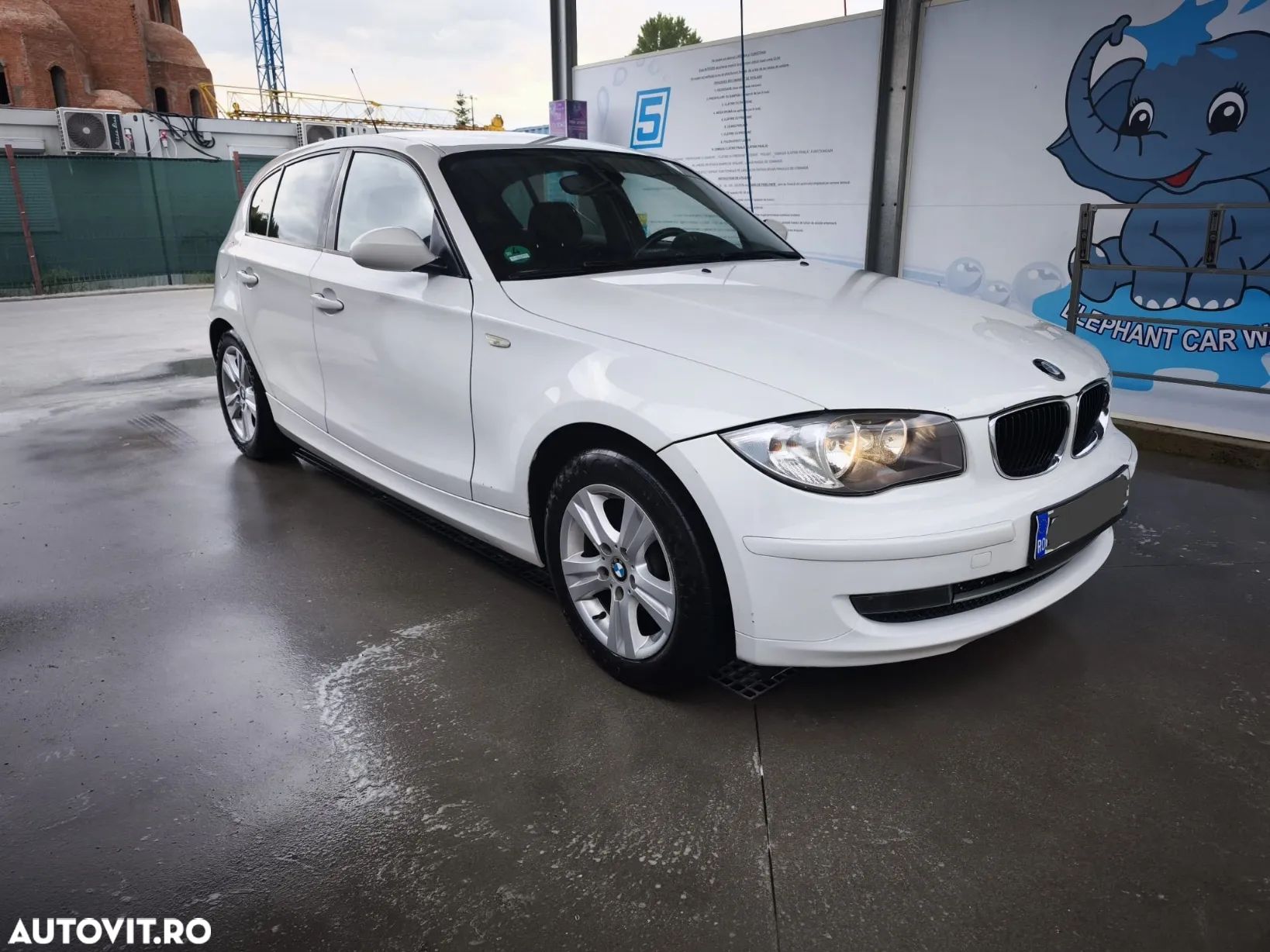 BMW Seria 1 118d - 1