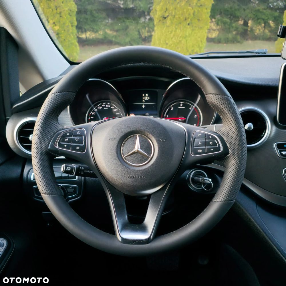 Mercedes-Benz Klasa V 250 (BlueTEC) d kompakt 7G-TRONIC Avantgarde Edition - 38