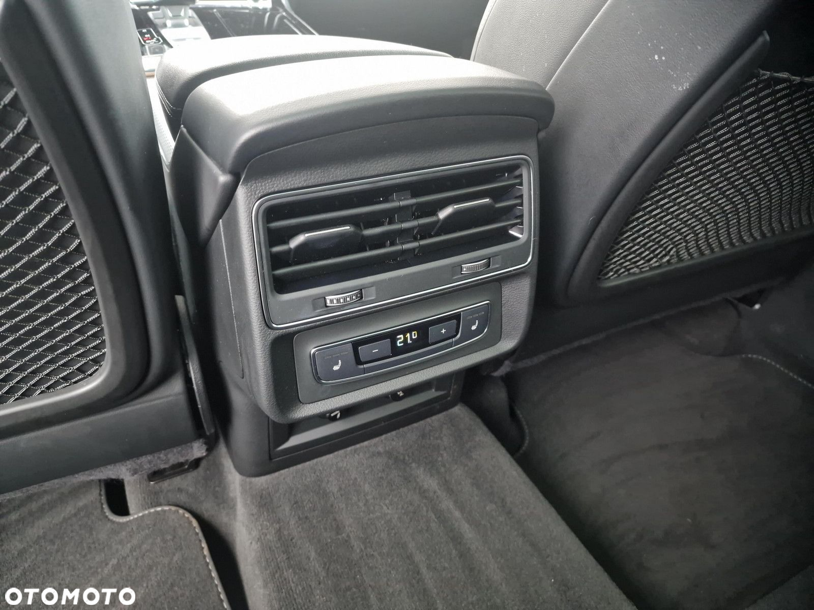 Audi Q8 - 21