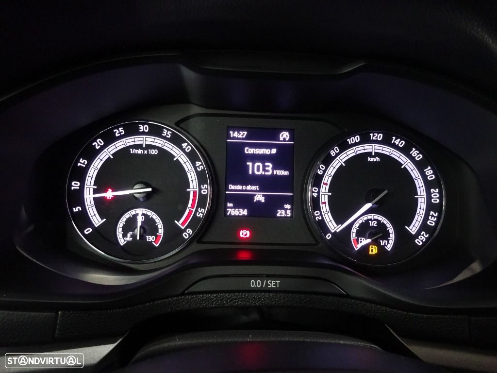 Skoda Karoq 2.0 TDI Ambition - 15