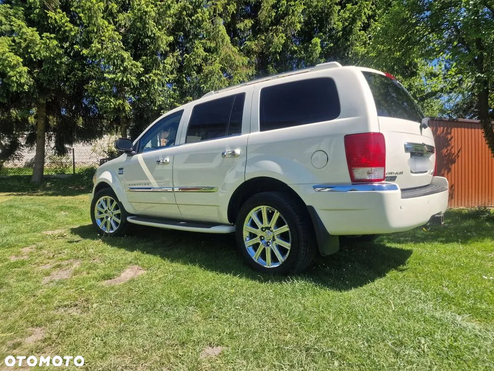Chrysler Aspen 5.7 Hybrid Limited AWD - 15