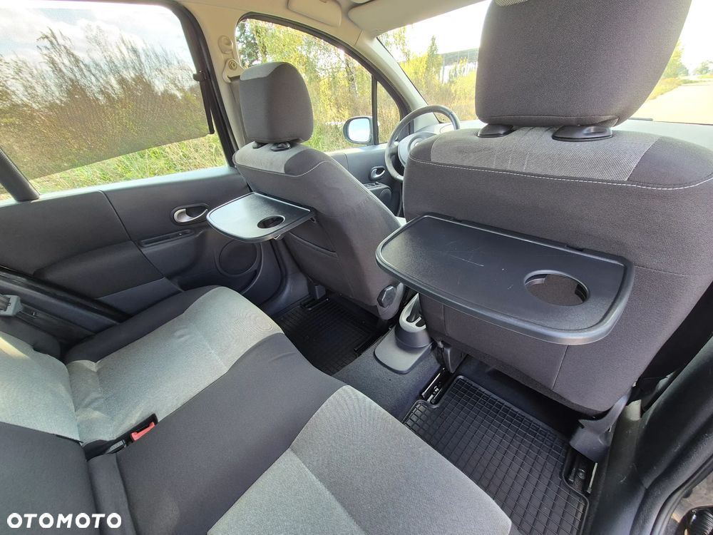 Renault Modus - 21