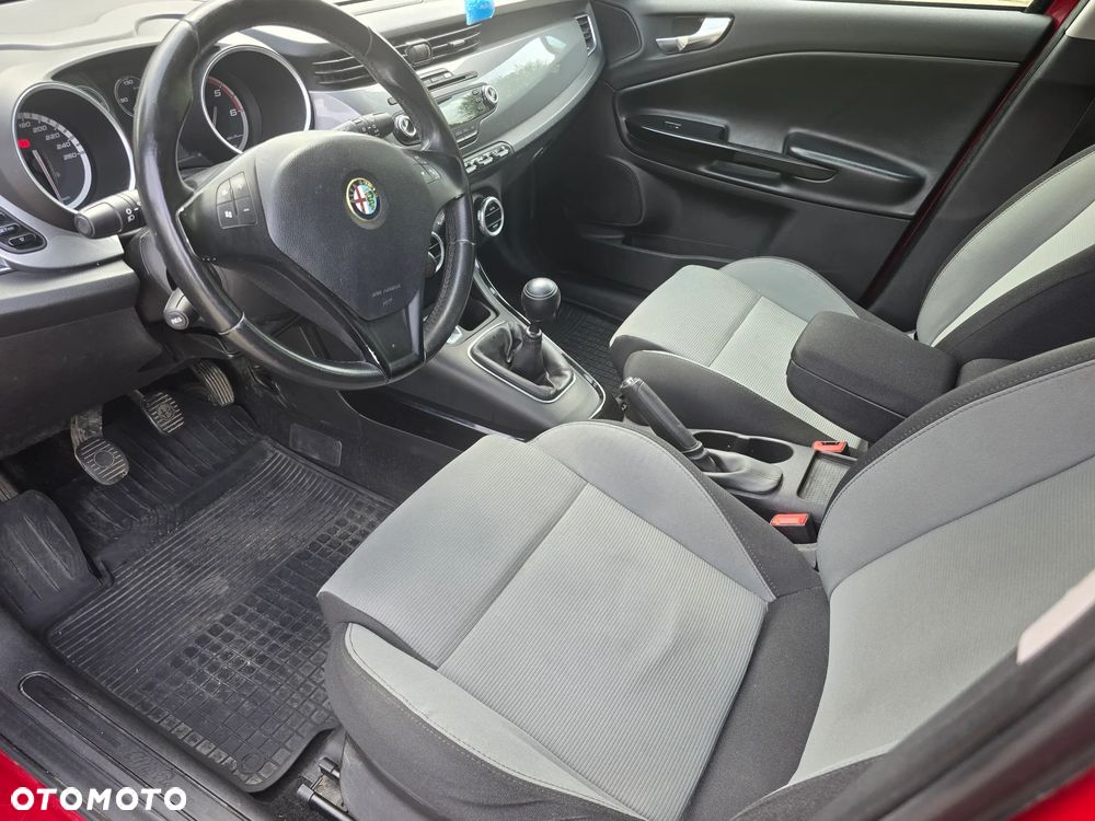 Alfa Romeo Giulietta 2.0 JTDM Distinctive - 7